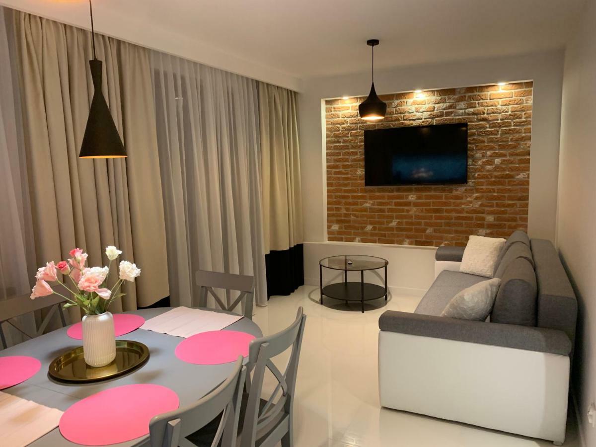 Apartament Zacisze Rose Gold Μάλμπορκ Εξωτερικό φωτογραφία