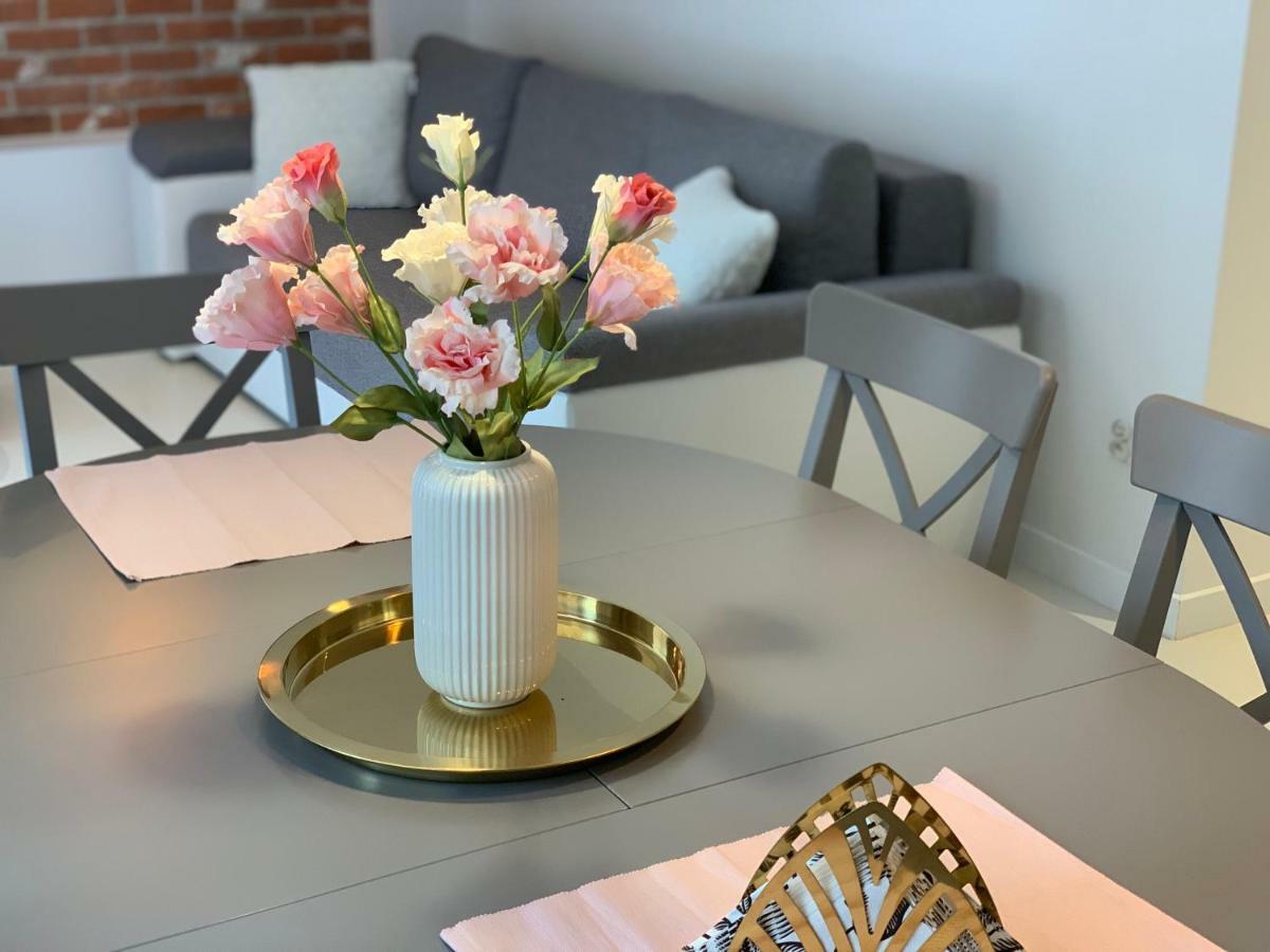 Apartament Zacisze Rose Gold Μάλμπορκ Εξωτερικό φωτογραφία